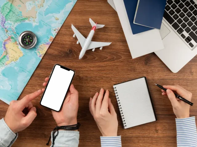 10 Proven Tips to Book Cheap Flights in 2025